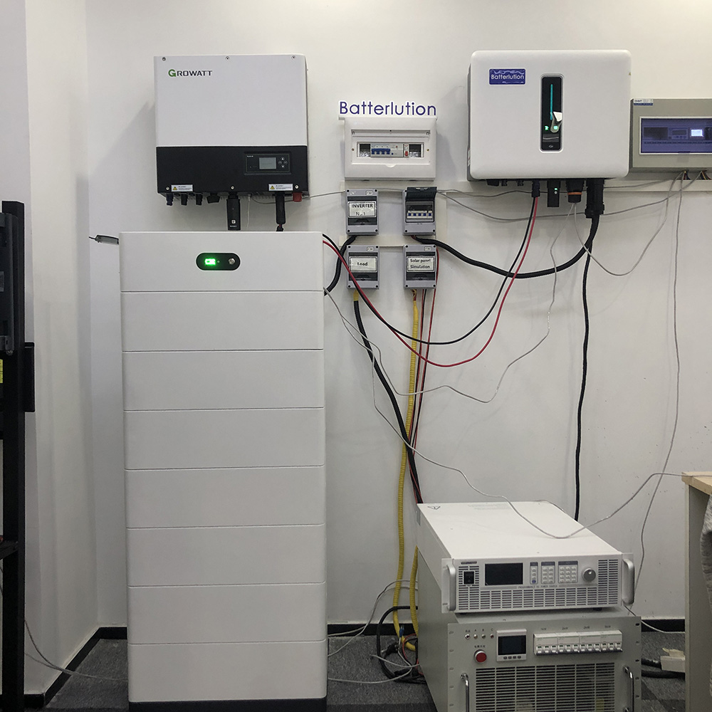 Instalación de almacenamiento de energía doméstico mediante baterías, complemento fundamental de la generación fotovoltaica